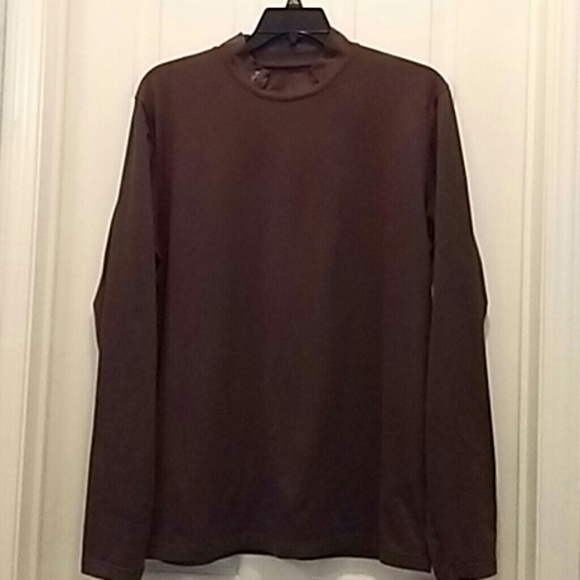 Under Armour Tops - Under Armour Sweatshirt Cold Gear Tops